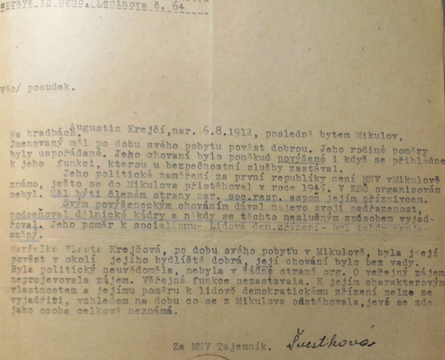 MNV v Mikulově posílá posudek v roce 1954 na Augustina Krejčího a jeho manželku, zdroj: Archiv bezpečnostních složek