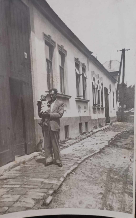 Březí, rok 1955, ulice Mládežnická 209, zdroj: Kristýna Hrabalová